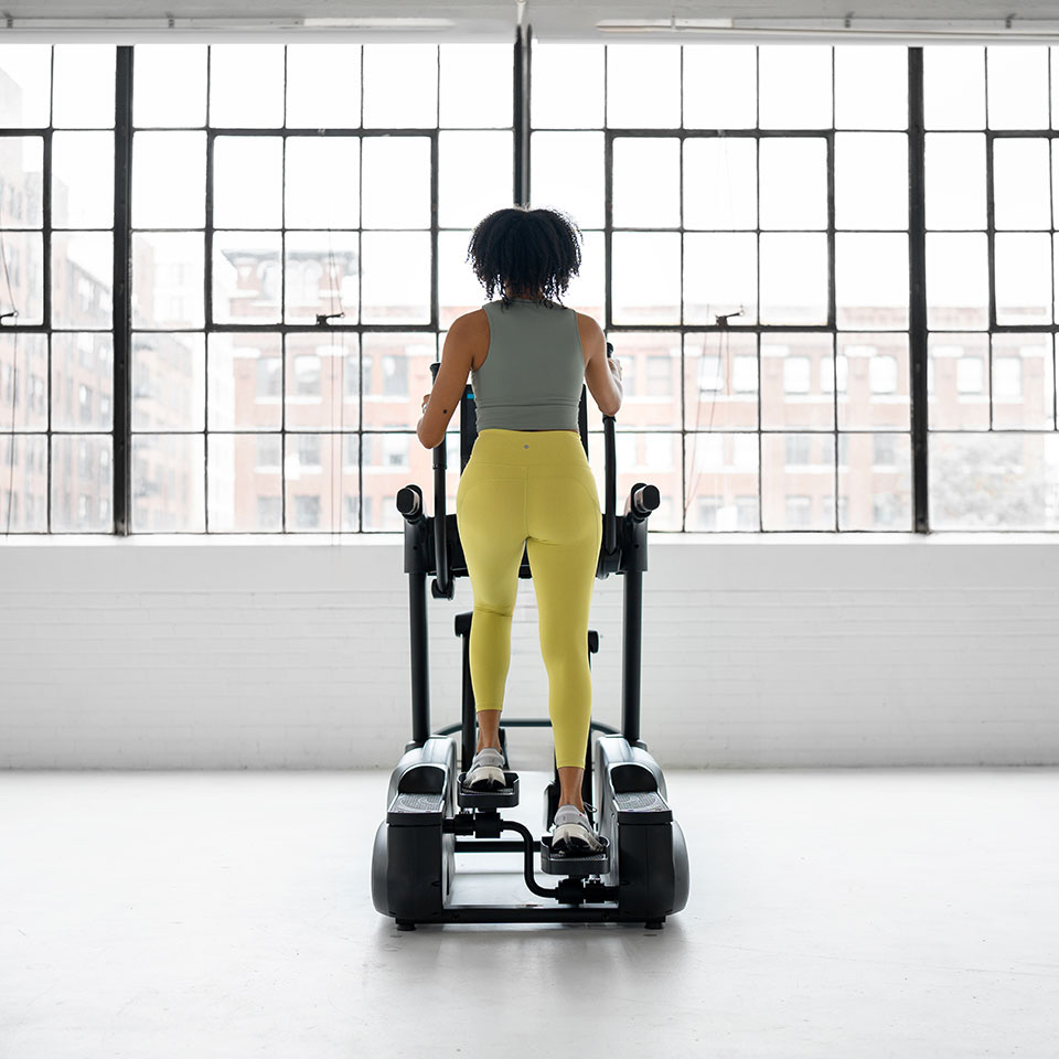 TRUE FITNESS Gravity Elliptical - Image 2