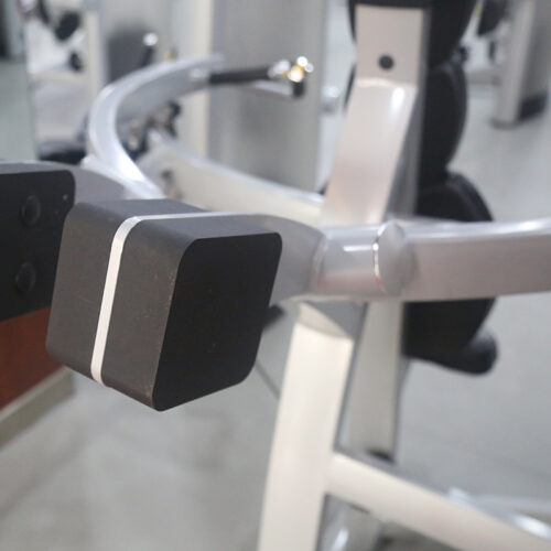 YANREFITNESS (7301A) Incline Shoulder Press - Image 6